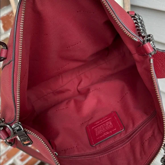 COACH CHAIN PRAIRIE SATCHEL BAG PEBBLED LEATHER - BURGUNDY/CHERRY RED - Picture 5 of 12